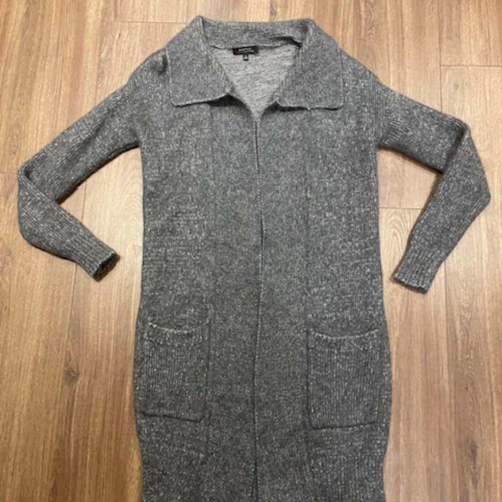 Aritzia Babaton long cardigan coat belted, size Xs/S, Grey
